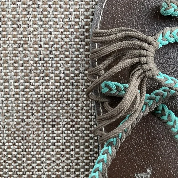 Plaka sandals,brown and teal.New size 8. - Picture 11 of 12